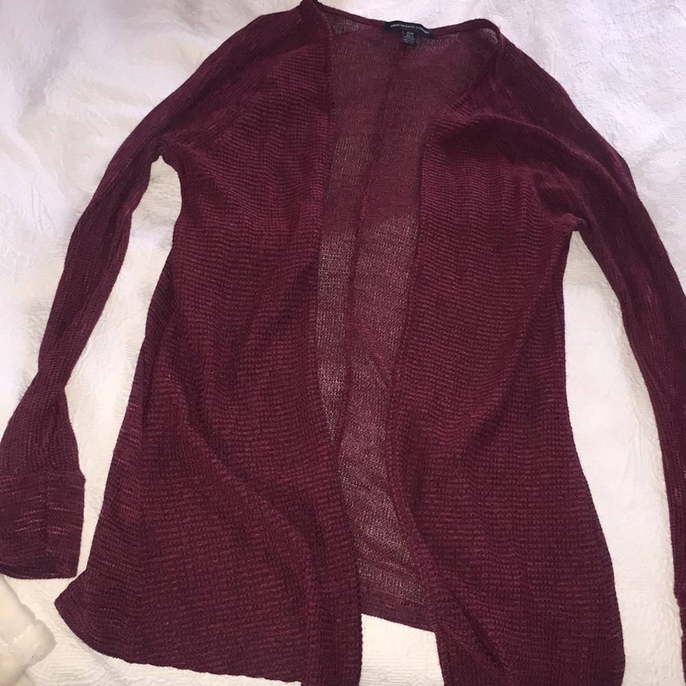 American Eagle light cardigan